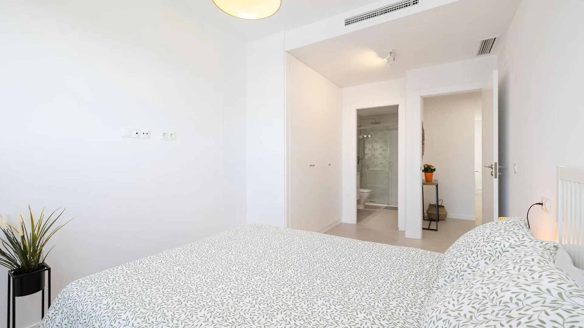 Apartamento Sea Views Estepona By Aora Stay 0*,